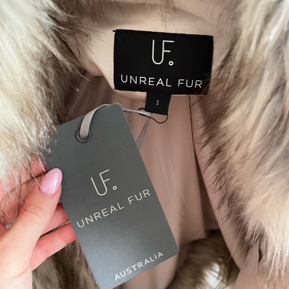 Unreal Fur Delish Jacket - Picture 3 of 5